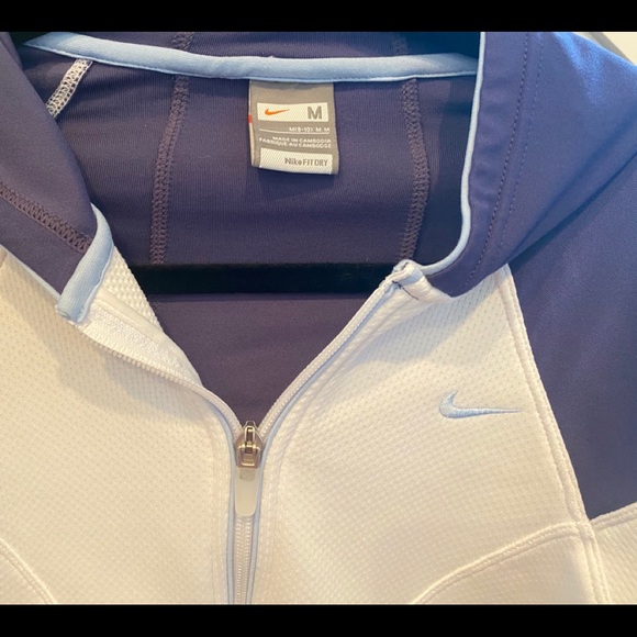 Nike Jacket - Picture 2 of 4